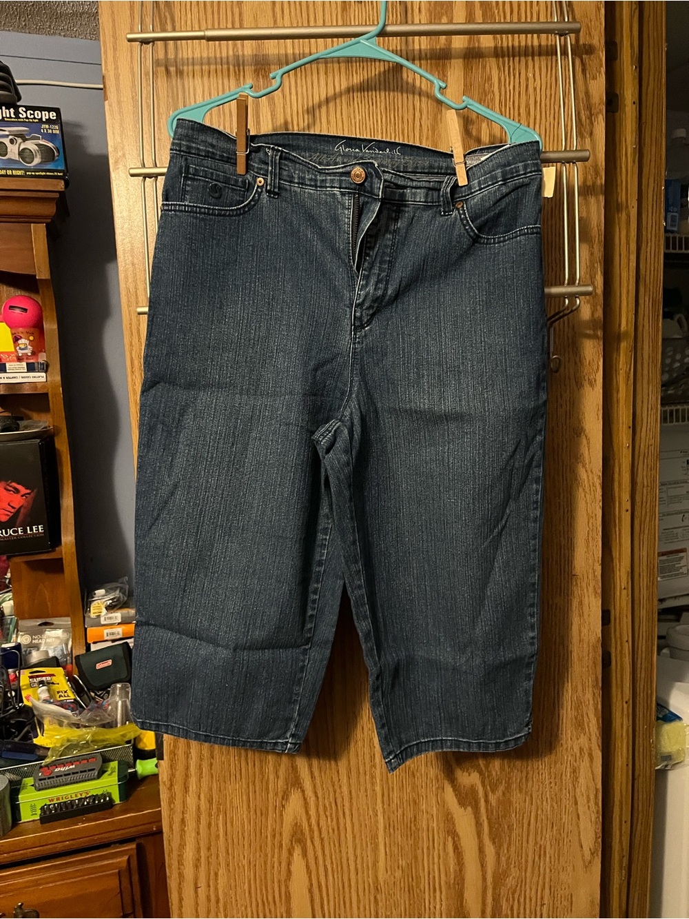 Gloria Vanderbilt Indigo Denim Capri Jeans